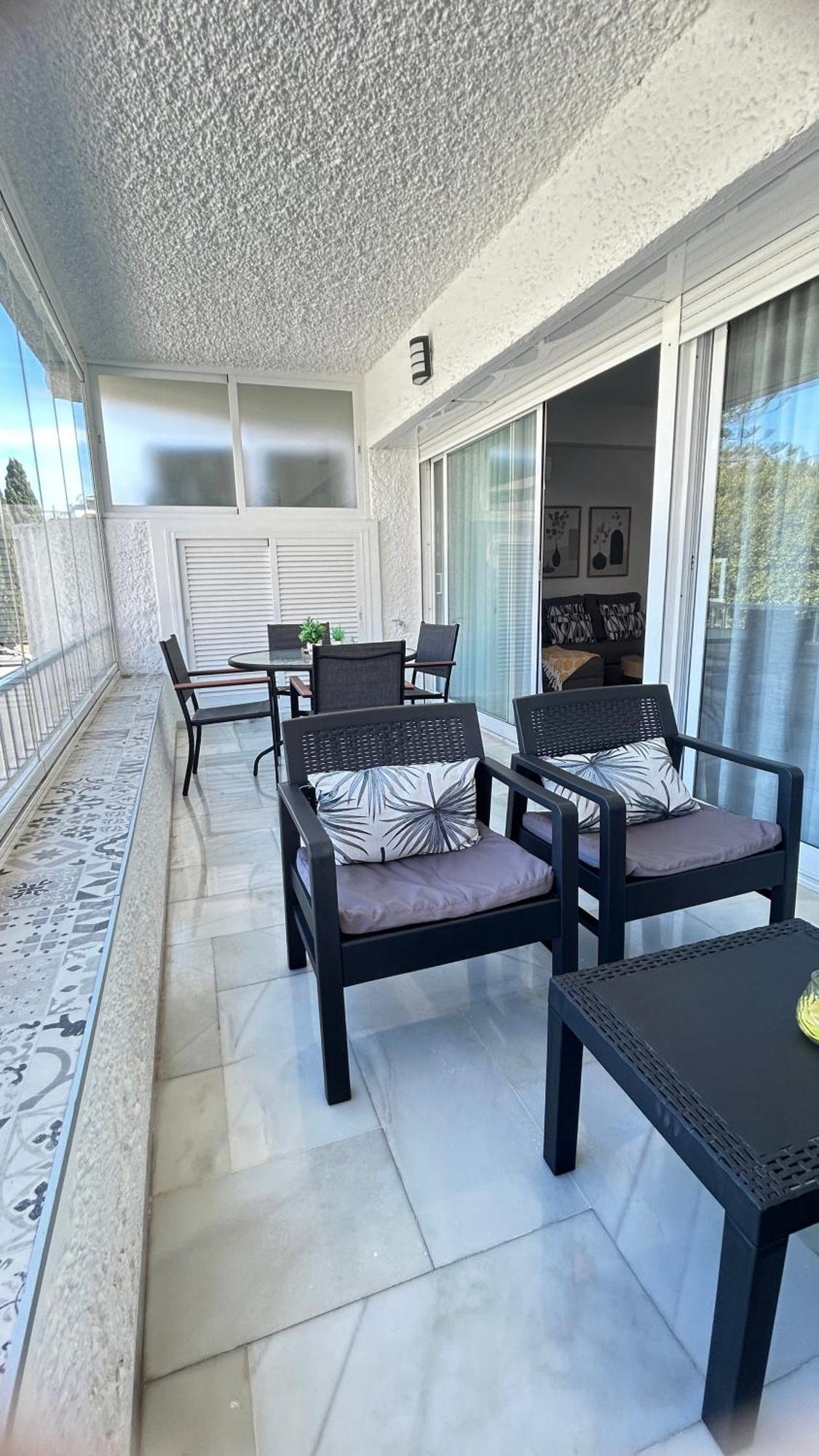 Apartment Centrico En Segunda Linea De Playa, Parking, Wifi 609